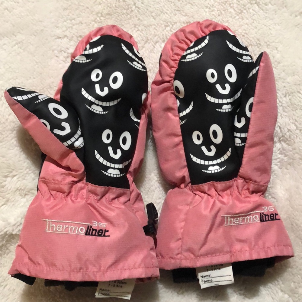 Youth winter gloves